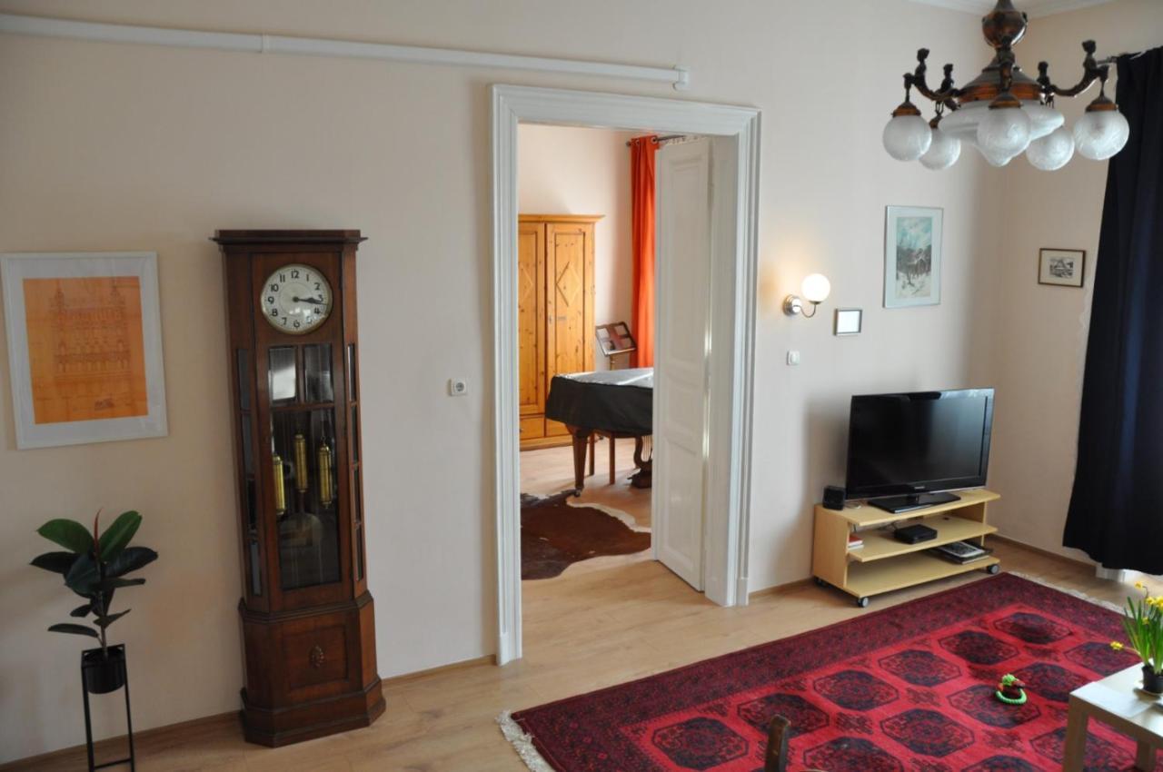 Matyas House In The City Center Budapeste Exterior foto